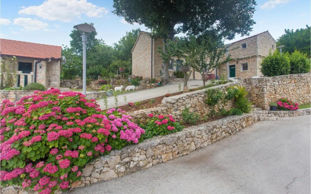 Seven-Bedroom Holiday Home in Dicmo