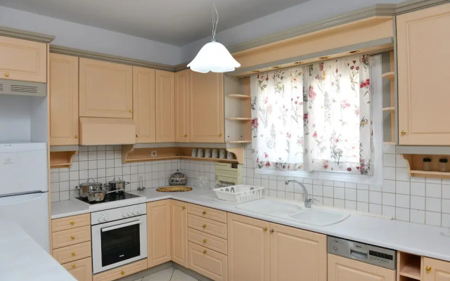 Orestis Suites