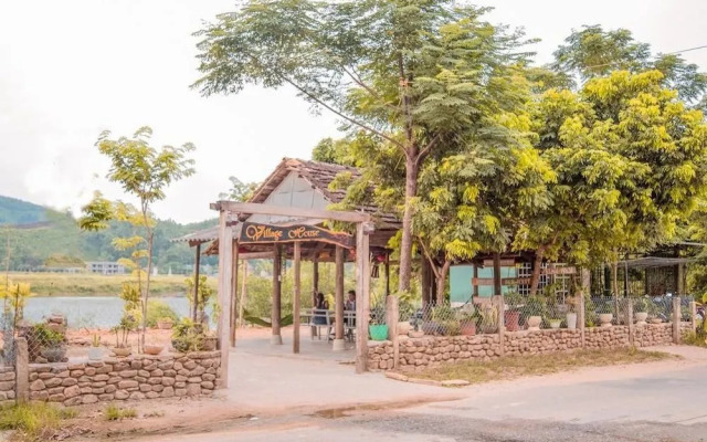 Village House Hostel