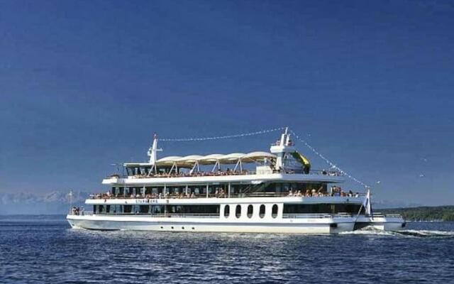 Spacious Starnberg Condo next to Munich