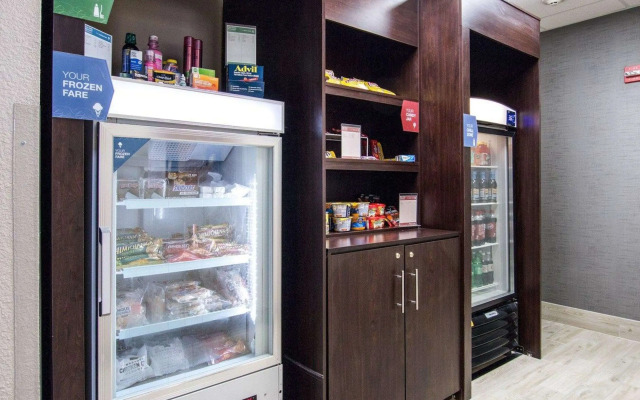 Comfort Suites San Angelo near University