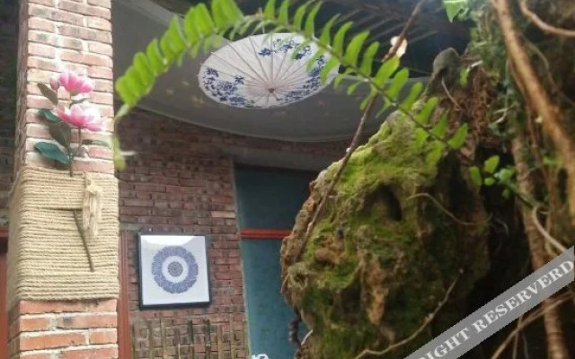 Qichi Zhuxiang Hostel