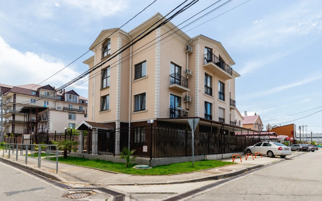 Море апартаментов на Марсовом 21