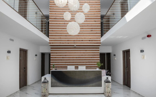 Kyma Rooms & Suites