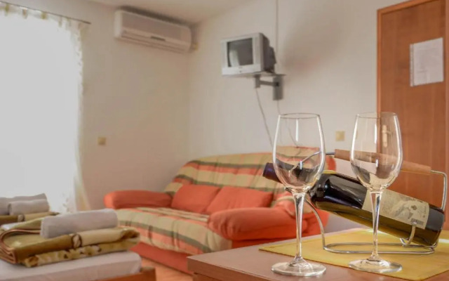 Apartments Drobni Pijesak