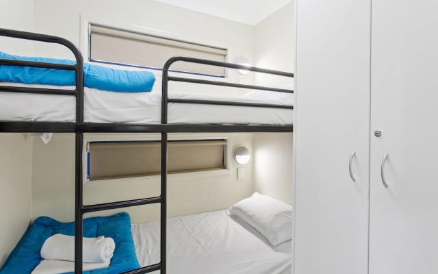 Landsborough Holiday Park – Guest Rooms – Landsborough