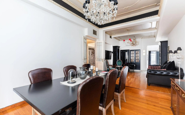 #Figaro apt by halu!