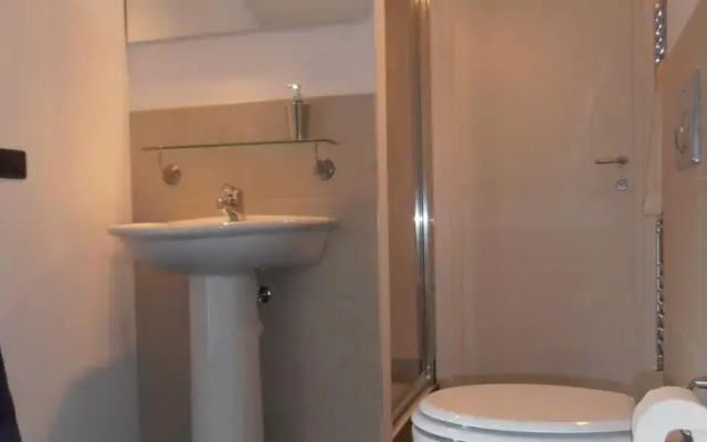 Villa Leonardo Apartments