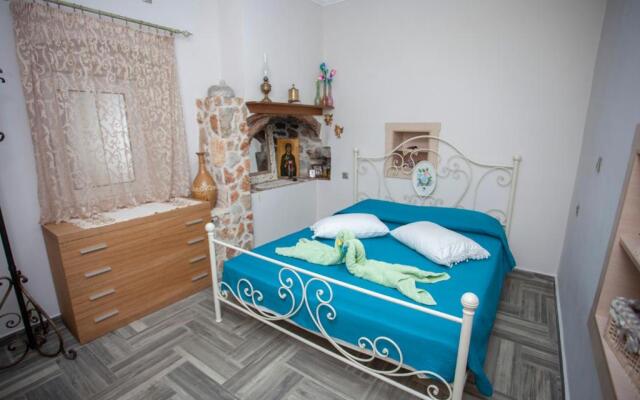Vicky's House
