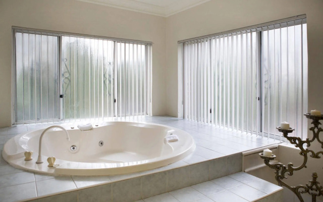 Nightcap at Blue Cattle Dog Hotel