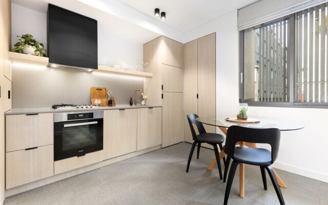 The Surry Apartments by Urban Rest