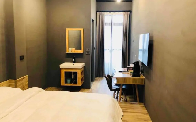 Lugang Back Inn