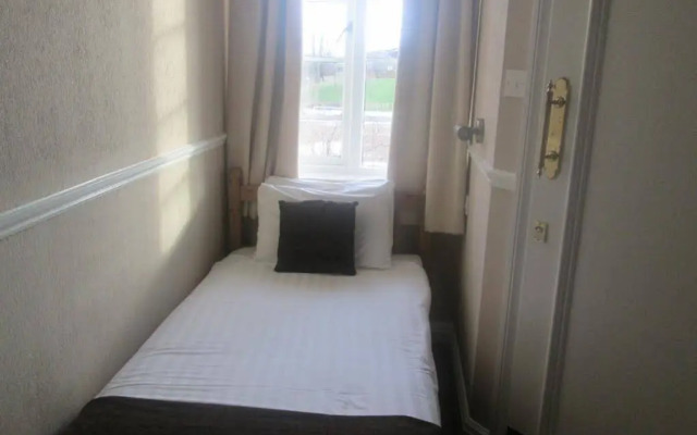 Abbey Inn