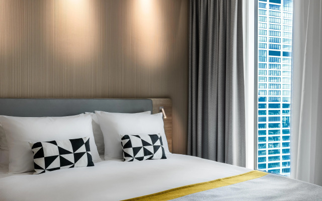 Holiday Inn Express Warsaw - The HUB by IHG