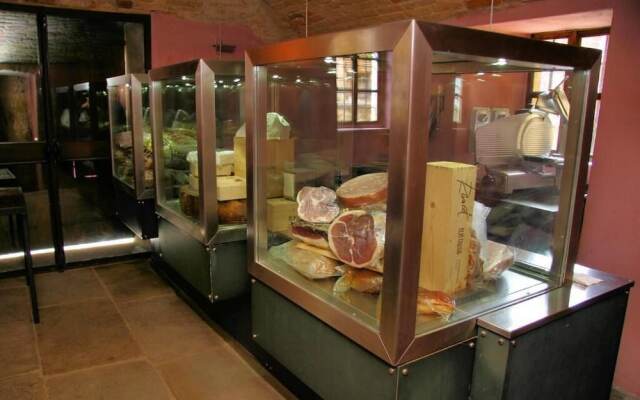 Le Case Della Saracca