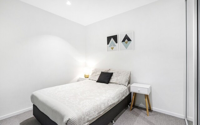 DreamHost Apartments at Carlson View