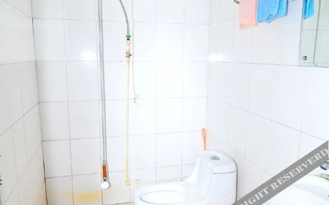 Qingmeikai Hostel
