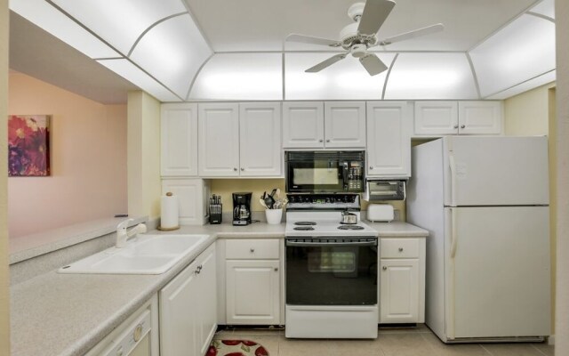 Seaview Condo #57159