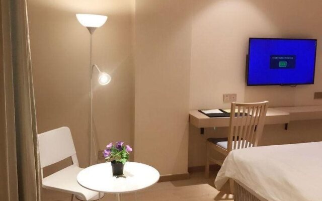 Sophie Rooland Hotel Wu Ke Song