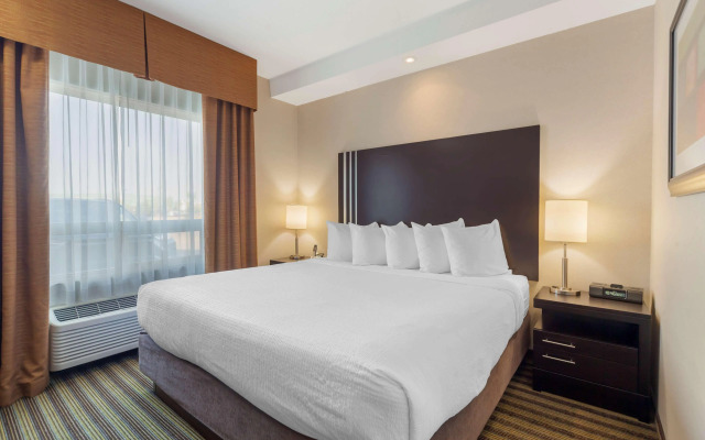 Best Western Plus Sherwood Park Inn & Suites