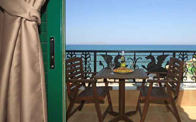 Diogenis Blue Palace
