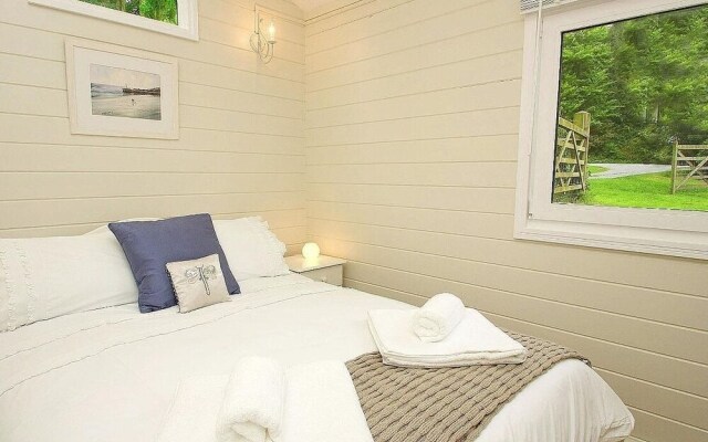 Sam's Cabin