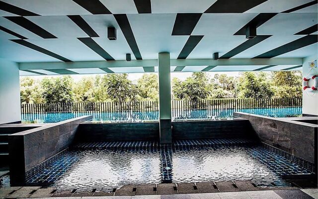 Zcape 2 Residence by AHM Asia