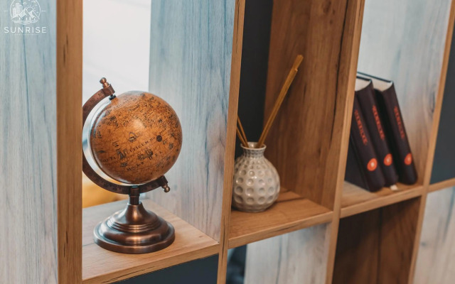 Sunrise Luxury Apartment