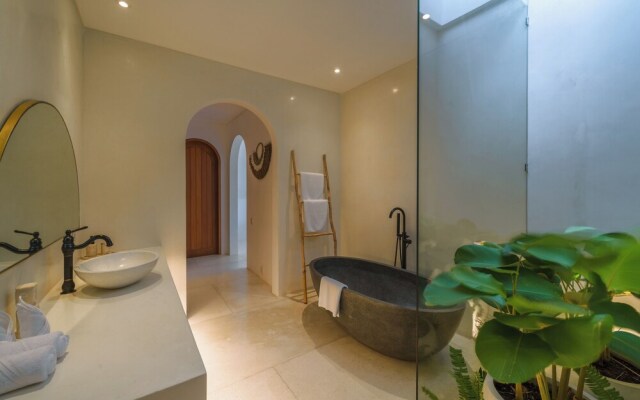 Villa Eliad - 3 Bedroom Villa in Berawa