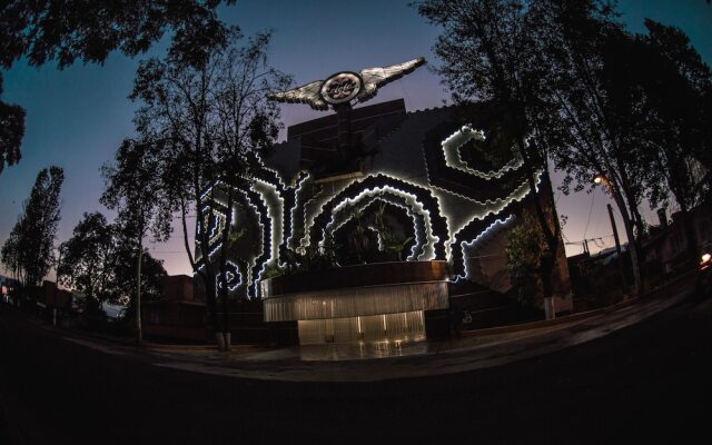 Hotel Cielo Good Luck