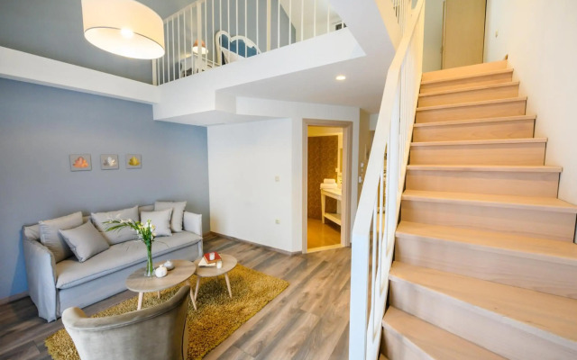 Emerald Suites