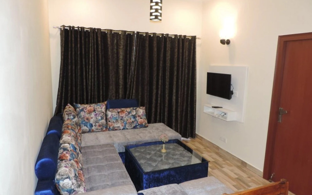 Goroomgo Delhi Heart Bhawali