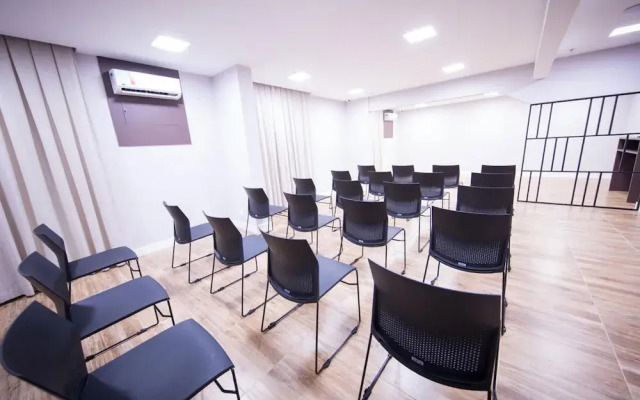 Vila Business Hotel