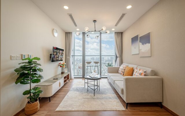 Eco Green Saigon Luxury Apartment Hotel