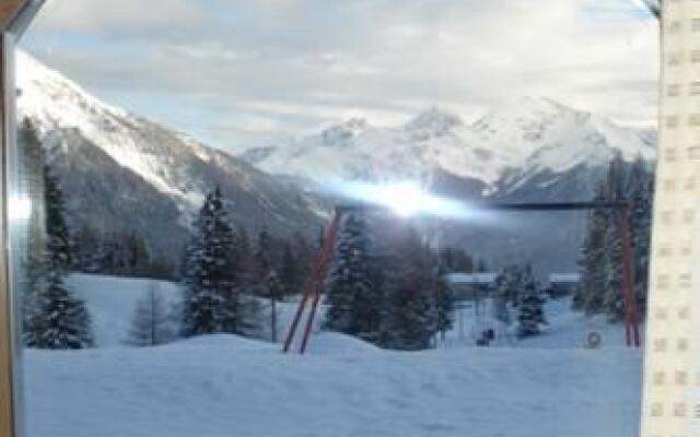 Tgantieni Sot - Haus mit Herz