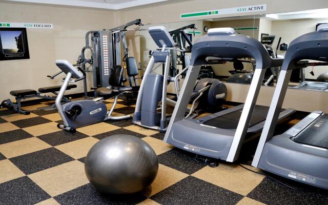Holiday Inn Plainview-Long Island by IHG