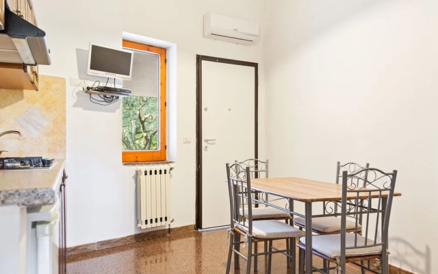 Pleasant Holiday Home in Tropea near Sea