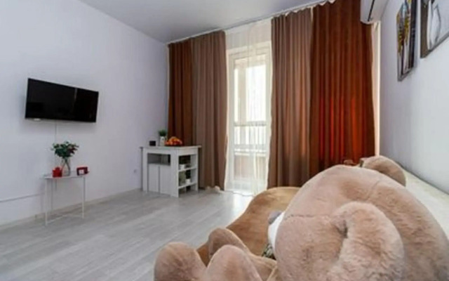 Апартаменты на 2-й Российской, 162