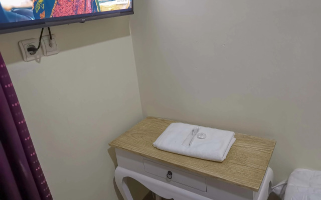 Verose Guest House Syariah Kentungan RedPartner
