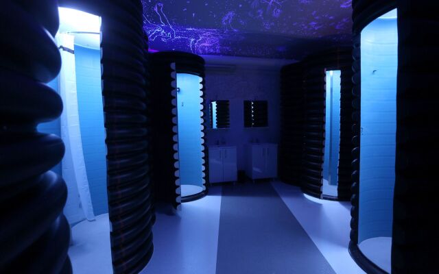 SubSpace Hostel