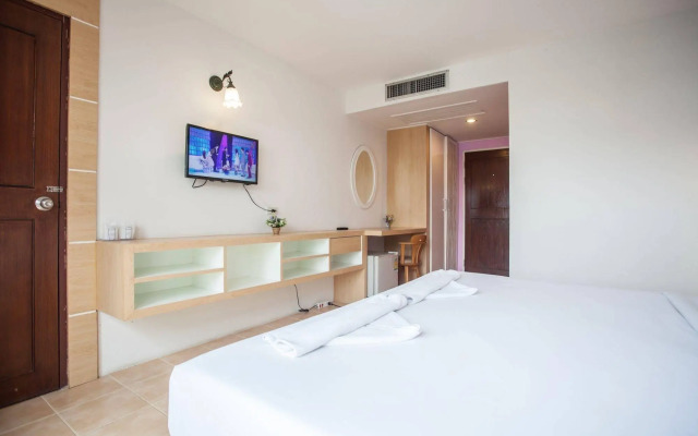 The Greenery Hotel