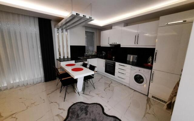 Luxuzni apartman u Alanya 20m od mora