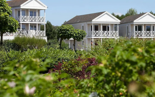 Semi-detached Villa With Microwave Near the Beach