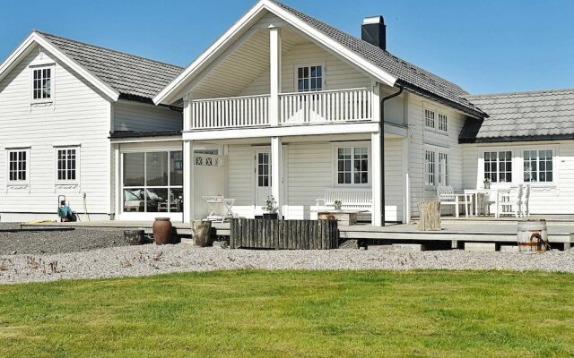 4 Star Holiday Home in Tornes I Romsdal