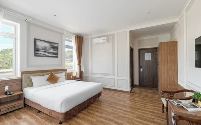 Pine View Hotel Dalat