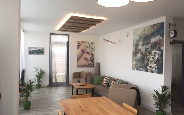 Loca Villa by rezervasyonyap