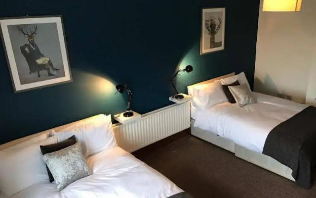 The Rise Guesthouse
