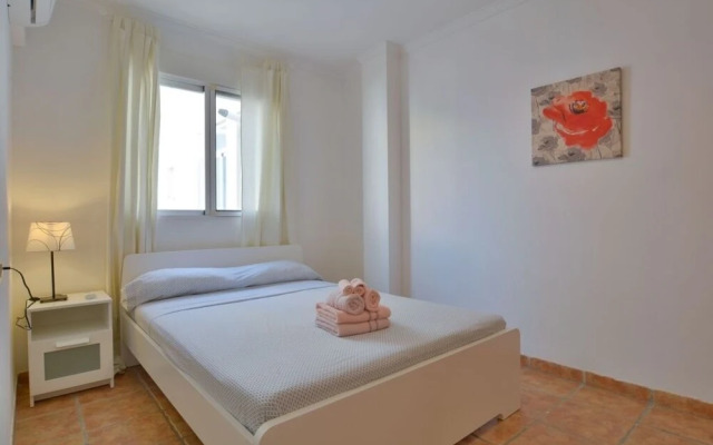 Townhouse 200mts From Sea/beach