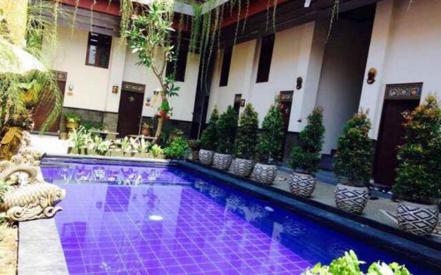 OYO 90076 Guesthouse Graha Pande Residence