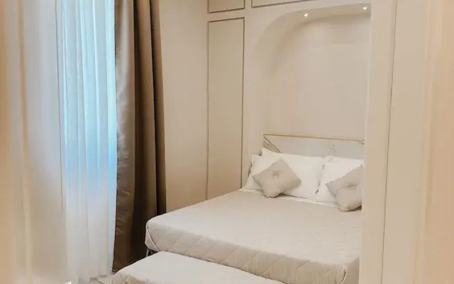 Mida Luxury Apartment